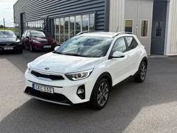 Vit Begagnad 2020 Kia Stonic Advance SUV | 154 900 kr (Marknadspris)