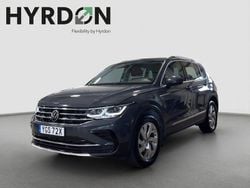 Grå Begagnad 2022 VW Tiguan Elegance SUV | 299 000 kr (Bra pris)