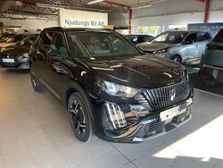 Svart Ny 2024 Peugeot 2008 SUV | 239 900 kr (Marknadspris)