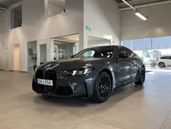 Grå Ny 2024 BMW M4 Competition Edition Sportkupé | 1 279 800 kr (Marknadspris)