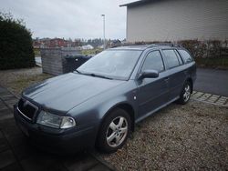 Grå Begagnad 2004 Skoda Octavia Dynamic Kombi | 15 900 kr (Bra pris)