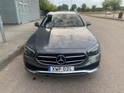 Grå Begagnad 2022 Mercedes E220 Avantgarde Kombi | 275 000 kr (Superpris)