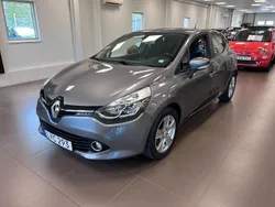 Grå Begagnad 2015 Renault Clio IV Halvkombi | 89 000 kr (Marknadspris)