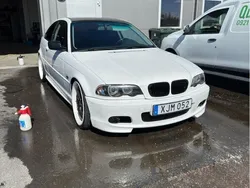 Silver Begagnad 2001 BMW 330 M Sport Sportkupé | 90 000 kr (Marknadspris)
