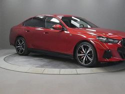 Röd Begagnad 2024 BMW i5 Comfort Edition Sedan | 669 000 kr