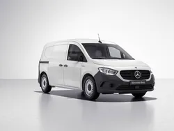 Vit Begagnad 2023 Mercedes eCitan Van | 532 375 kr (Marknadspris)