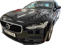 Begagnad 2018 Volvo V90 Momentum Kombi | 138 000 kr (Bra pris)