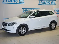 Vit Begagnad 2015 Volvo XC60 Momentum SUV | 179 000 kr (Marknadspris)