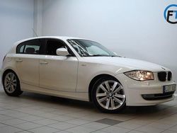 Vit Begagnad 2011 BMW 118 Halvkombi | 74 800 kr (Marknadspris)