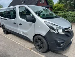 Grå Begagnad 2015 Opel Vivaro Van | 99 000 kr (Dyr)