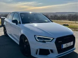 Vit Begagnad 2018 Audi RS3 Sportback Design Halvkombi | 424 990 kr (Bra pris)