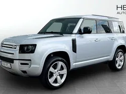 Grå (silver) Begagnad 2024 Land Rover Defender SUV | 1 125 000 kr (Marknadspris)