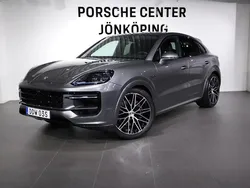 Mörkgrå (grey) Ny 2025 Porsche Cayenne SUV | 1 553 100 kr (Lite dyr)