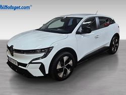 Vit Begagnad 2023 Renault Mégane IV Equilibre Halvkombi | 259 000 kr (Marknadspris)