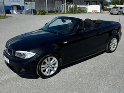 Svart Begagnad 2011 BMW 118 Cabriolet Advantage Cab | 79 900 kr