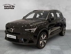 Svart Begagnad 2023 Volvo XC40 Core SUV | 379 000 kr