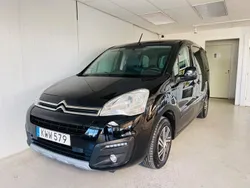 Svart Begagnad 2018 Citroën Berlingo PureTech Minibuss | 89 900 kr