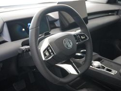 Vit Ny 2025 MG MG5 EV Luxury Kombi | 447 990 kr