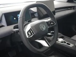 Vit Ny 2025 MG MG5 EV Luxury Kombi | 447 990 kr