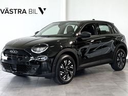 Svart Ny 2024 Fiat 600 Lounge SUV | 299 900 kr