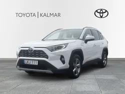 Vit Begagnad 2020 Toyota RAV4 Hybrid Executive SUV | 319 900 kr (Marknadspris)