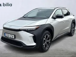 Silver Begagnad 2024 Toyota bZ4X Edition SUV | 489 900 kr