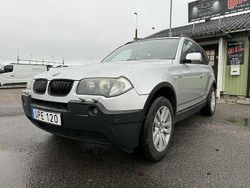 Ljusgrå Begagnad 2003 BMW X3 SUV | 49 900 kr (Lite dyr)