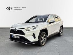 Vit Begagnad 2022 Toyota RAV4 Hybrid Active SUV | 409 900 kr (Marknadspris)