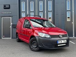 Röd Begagnad 2013 VW Caddy Minibuss | 39 900 kr (Bra pris)