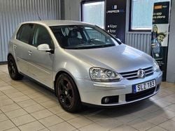 Silver Begagnad 2007 VW Golf V Sportline Halvkombi | 29 900 kr (Bra pris)