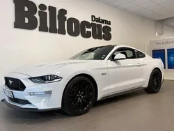 Vit Begagnad 2018 Ford Mustang GT Fastback Sportkupé | 434 000 kr (Bra pris)
