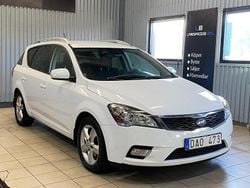 Vit Begagnad 2011 Kia Ceed Sportswagon Kombi | 34 900 kr (Marknadspris)