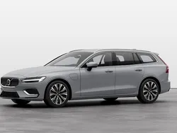 Grå Ny 2024 Volvo V60 Plus Kombi | 564 900 kr