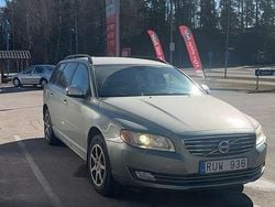 Begagnad 2008 Volvo V70 Kombi | 17 000 kr