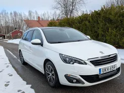 Vit Begagnad 2015 Peugeot 308 Kombi | 85 000 kr (Bra pris)