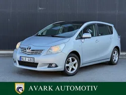 Silver Begagnad 2011 Toyota Verso Minibuss | 75 600 kr (Marknadspris)