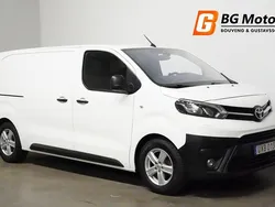 Vit Begagnad 2018 Toyota Proace Van | 119 900 kr (Marknadspris)