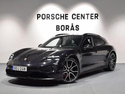Svart (black) Begagnad 2022 Porsche Taycan 4S Sport Turismo Sedan | 819 000 kr (Marknadspris)