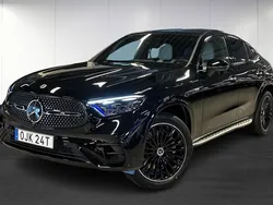 Svart (black) Begagnad 2025 Mercedes GLC300e AMG line Sportkupé | 900 450 kr (Dyr)