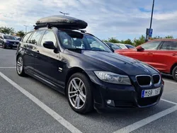 Svart Begagnad 2012 BMW 320 Kombi | 75 000 kr (Superpris)