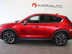 Röd Begagnad 2022 Mazda CX-5 Cosmo SUV | 329 900 kr (Marknadspris)