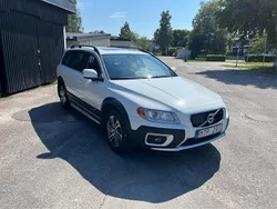 Vit Begagnad 2013 Volvo XC70 Summum SUV | 122 900 kr (Bra pris)