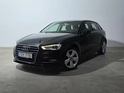 Svart Begagnad 2014 Audi A3 Sportback Ambition Halvkombi | 129 900 kr (Marknadspris)