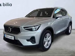 Silver Begagnad 2024 Volvo XC40 Core SUV | 349 900 kr (Marknadspris)