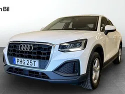 Ibisvit Begagnad 2021 Audi Q2 Proline SUV | 249 000 kr (Marknadspris)