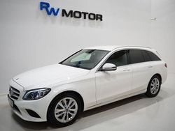 Vit Begagnad 2018 Mercedes C220 Avantgarde Kombi | 247 900 kr (Superpris)
