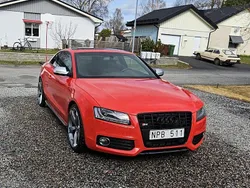 Röd Begagnad 2010 Audi A5 S-Line Sportkupé | 119 000 kr (Marknadspris)