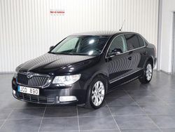 Svart Begagnad 2008 Skoda Superb Elegance Halvkombi | 49 900 kr (Marknadspris)