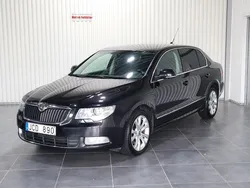 Svart Begagnad 2008 Skoda Superb Elegance Halvkombi | 49 900 kr (Marknadspris)