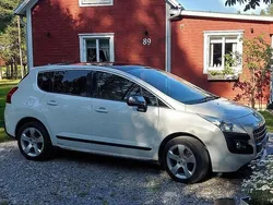 Vit Begagnad 2010 Peugeot 3008 Kombi | 68 500 kr (Marknadspris)
